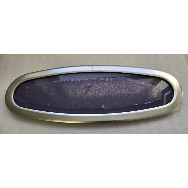 OKNO JACHTOWE OWALNE NIEOTWIERANE Z PRZYCIEMNIONĄ SZYBĄ 520x185MM P7 (OUTLET)