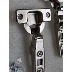 70.255-01 BLUM / ZOBAL ZESTAW NIKLOWANYCH ZAWIASÓW MEBLOWYCH 3D PUSZKOWE (OUTLET)