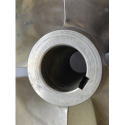 CLEMENTS 23”X24” ŚRUBA NAPĘDOWA CZTEROPŁATOWA X4BRH 16772 (OUTLET)