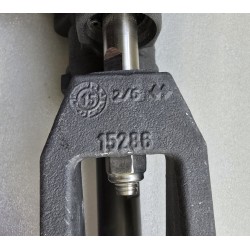 8M0059453 MERCURY SIŁOWNIK UKŁADU TRYMU I STEROWANIA SILNIKA ZABURTOWEGO (OUTLET)