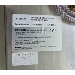 B70361AP KENYON GRILL BEZ POKRYWY ZDALNIE STEROWANY (USZKODZONA RAMKA)
