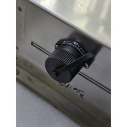 B70361AP KENYON GRILL BEZ POKRYWY ZDALNIE STEROWANY (USZKODZONA RAMKA)