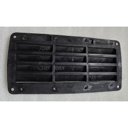 480802 ROCA KRATKA WENTYLACYJNA CZARNA MAT 200X100MM PVC (OUTLET)
