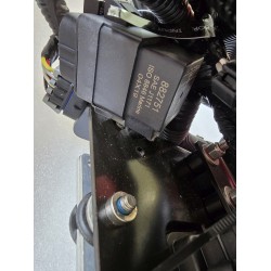 8M0078511 MERCURY SIŁOWNIK ELEKTROHYDRAULICZNY UKŁADU KIEROWNICZEGO Z MODUŁEM ECU (OUTLET)