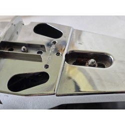 B104 ULTRAFLEX SKRZYNKA STEROWNICZA (MANETKA) Z PODWÓJNĄ DŹWIGNIĄ (OUTLET, ZARYSOWANA)