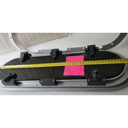 OTWIERANE OKNO JACHTOWE Z MOSKITIERĄ I PRZYCIEMNIANIĄ SZYBĄ SREBRNA RAMKA 554x198 (BRAK KLAMKI)