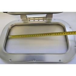 OKNO POKŁADOWE UCHYLNE Z DWIEMA KLAMKAMI 390x245MM (OUTLET)