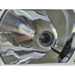 GUEST 505 BEAMER XENON SPOTLIGHT REFLEKTOR KSENONOWY SZPERACZ 12V DC PILOT (UŻYWANY)