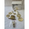MA-01-600-01-40 SOUTHCO ZAMEK DO DRZWI WEJŚCIOWYCH MCCOY Z KLAMKĄ NOVA 22-30MM MOSIĄDZ (OUTLET)