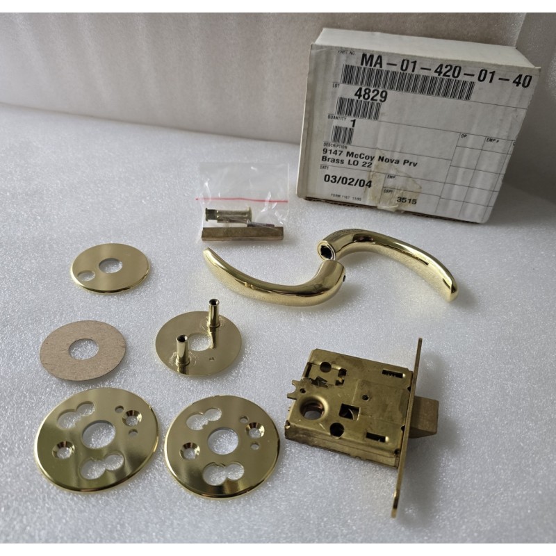 MA-01-420-01-40 MCCOY NOVA MOBELLA ZAMEK DO DRZWI MOSIĄDZ DIAMENT LEWY (OUTLET)