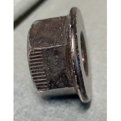 990950 VOLVO PENTA PRZECIWNAKRĘTKA Z KOŁNIERZEM FLANGE LOCK NUT opakowanie 100 sztuk