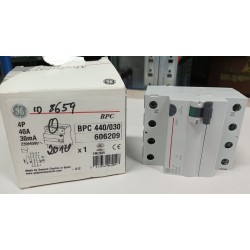 606209 GENERAL ELECTRIC GE Wyłącznik różnicowoprądowy 4P 40A 0,03A typ AC BPC440/030 (ABB)
