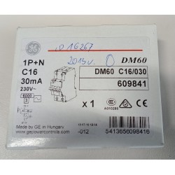 609841